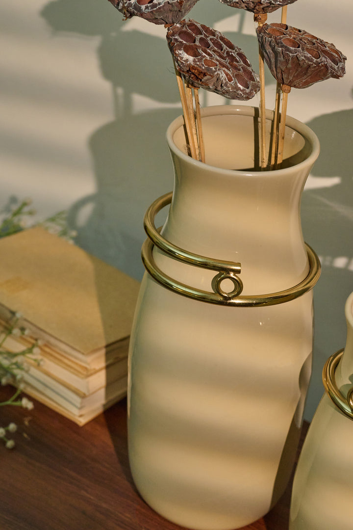 Set of 2- Vase, Flower Pot