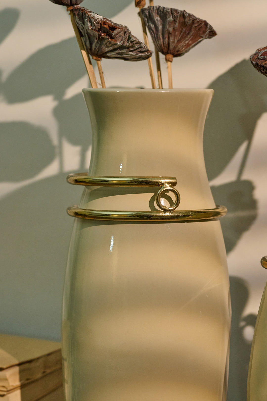 Set of 2- Vase, Flower Pot