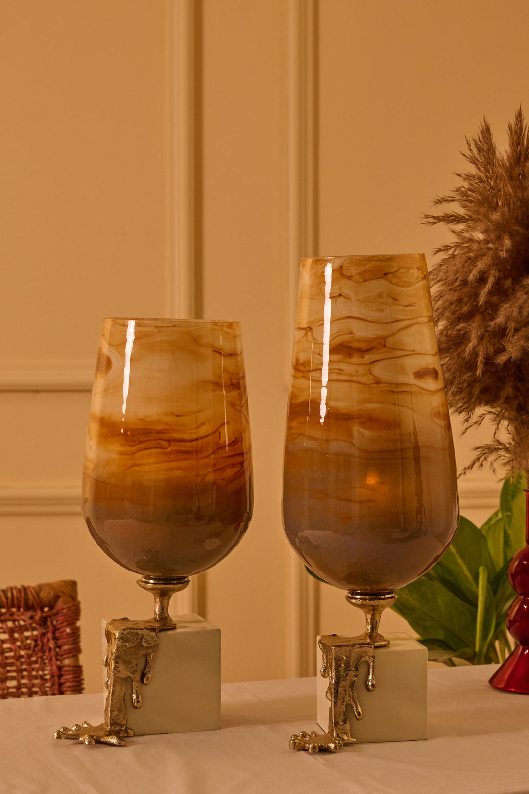 SET OF 2- CANDLE HOLDER