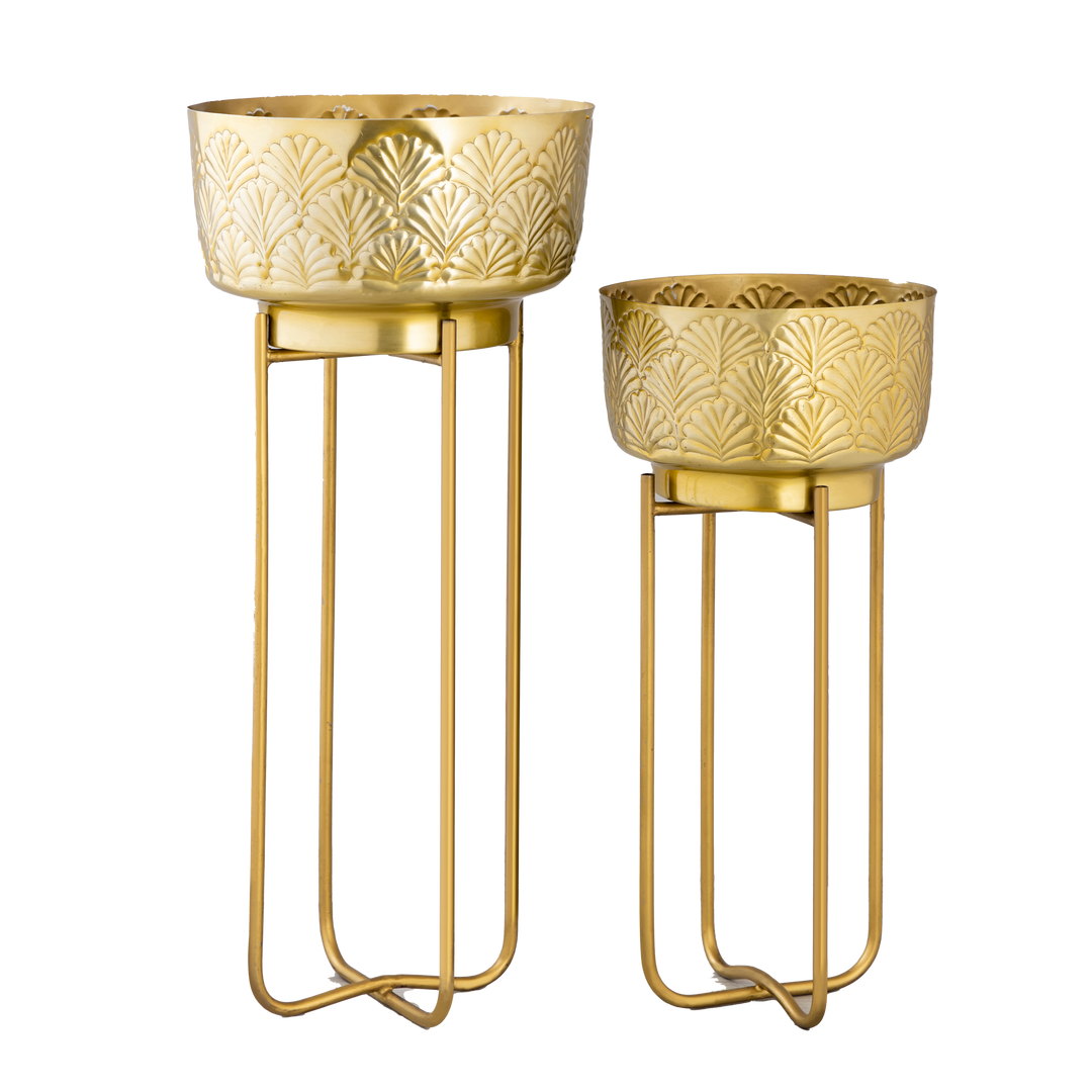 Flaxen Leaf embossed Brass Planter with Stand (Set of 2)